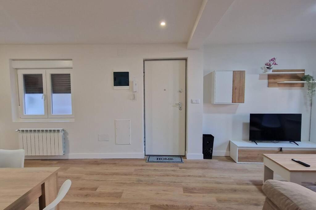 אוביידו Apartamento Aires De Tineo מראה חיצוני תמונה